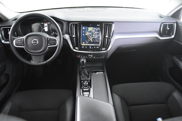 Volvo V60 2.0 D3 Momentum Pro*1ste Eigenaar*Leer*Standkachel*Navigatie