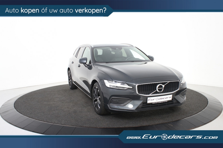 Volvo V60 2.0 D3 Momentum Pro*1ste Eigenaar*Leer*Standkachel*Navigatie