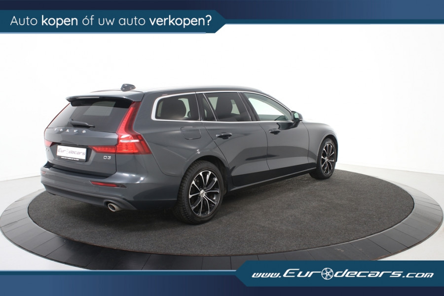 Volvo V60 2.0 D3 Momentum Pro*1ste Eigenaar*Leer*Standkachel*Navigatie