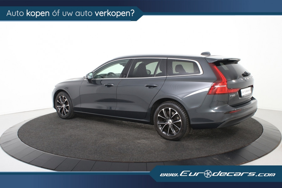 Volvo V60 2.0 D3 Momentum Pro*1ste Eigenaar*Leer*Standkachel*Navigatie