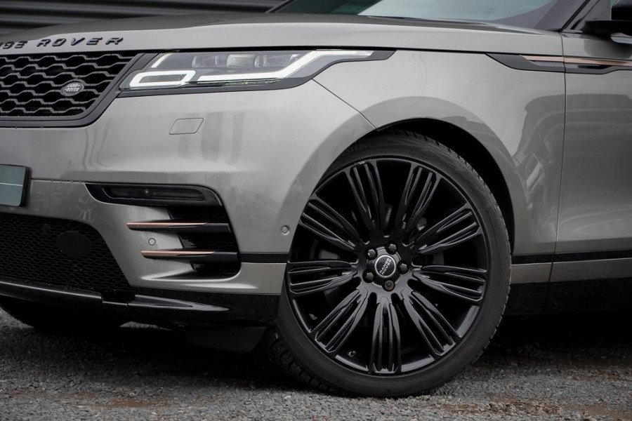 Land Rover Range Rover Velar 3.0 V6 SC AWD First Edition / Pano / Massage / Meridian / Trekhaak