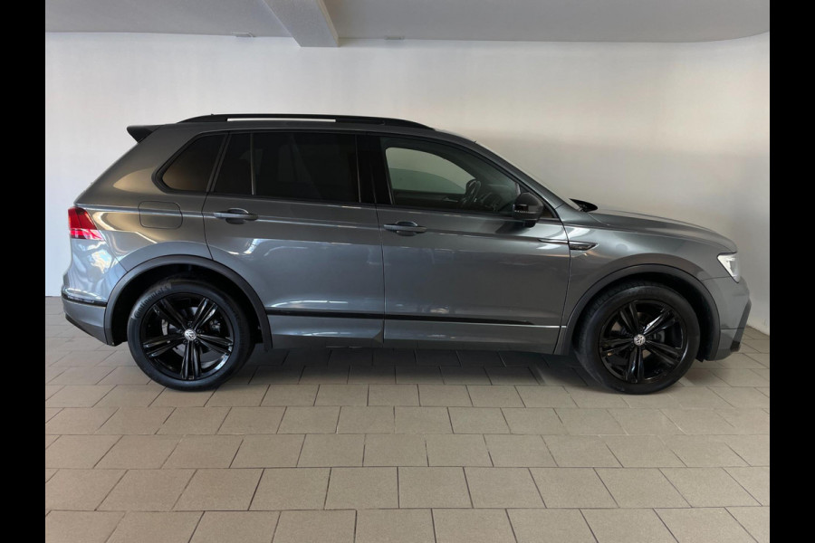 Volkswagen Tiguan 1.5 TSI ACT Highline Business R AUTOMAAT PANO AIRCO CLIMA NAVI CRUISE ELEK RAMEN STOELVERW PDC NIEUWSTAAT