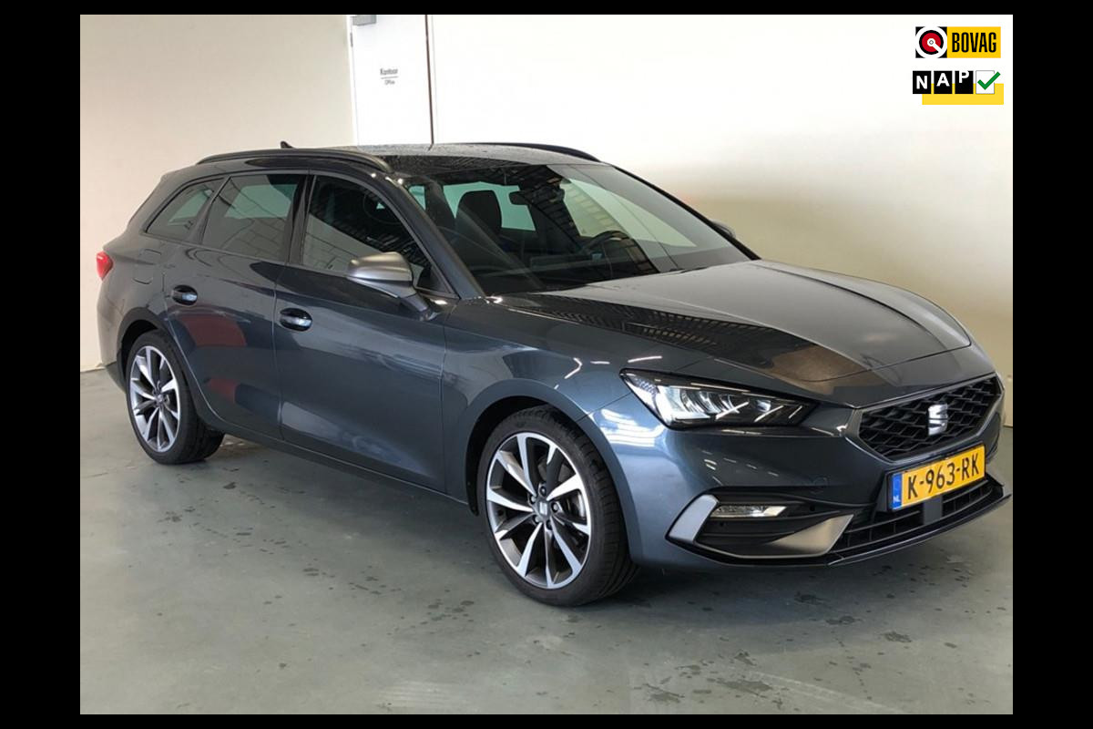 Seat Leon Sportstourer 1.5 TSI 150PK FR - Navi - Parkeerhulp - Virt.Cockpit - Org.NL