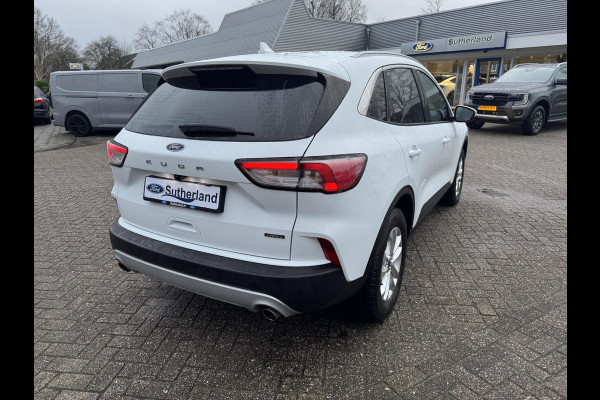 Ford Kuga 2.5 PHEV Titanium 225pk | Wegklapbare trekhaak | Winter Pack | Achteruitrijcamera | Apple Carplay / Android Auto