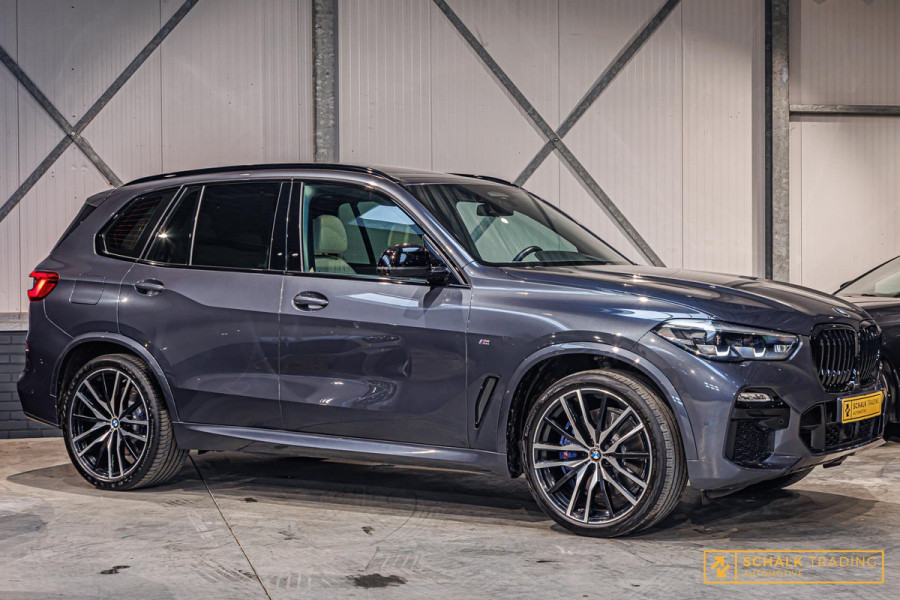 BMW X5 XDrive40i High Executive|Pano|NAP|E-trekhaak|Comfort