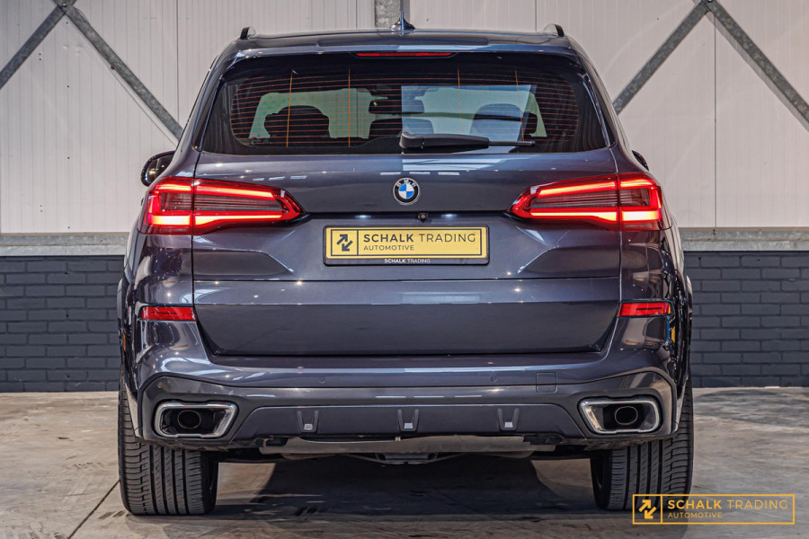 BMW X5 XDrive40i High Executive|Pano|NAP|E-trekhaak|Comfort