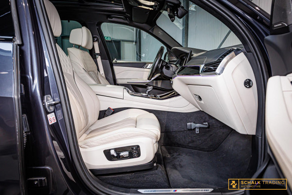 BMW X5 XDrive40i High Executive|Pano|NAP|E-trekhaak|Comfort