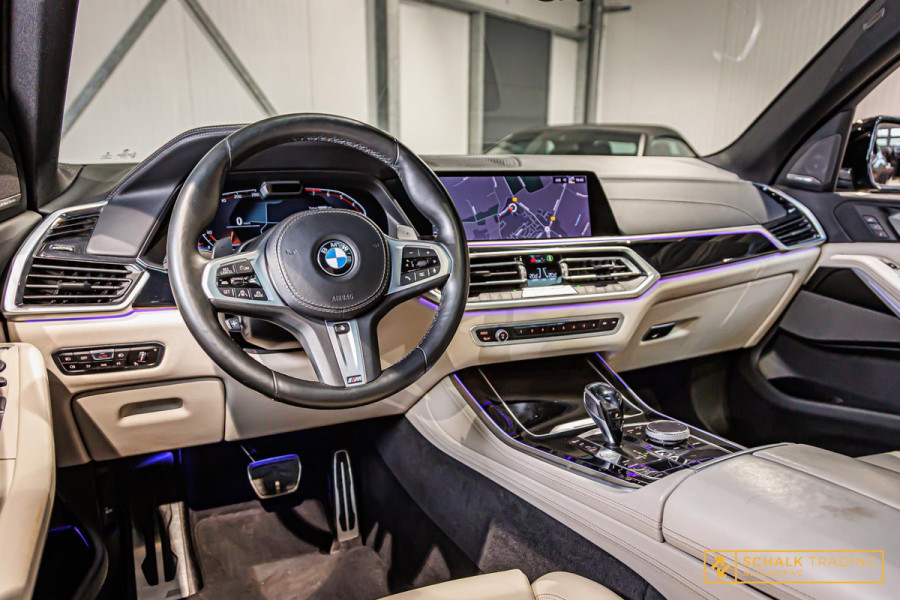 BMW X5 XDrive40i High Executive|Pano|NAP|E-trekhaak|Comfort