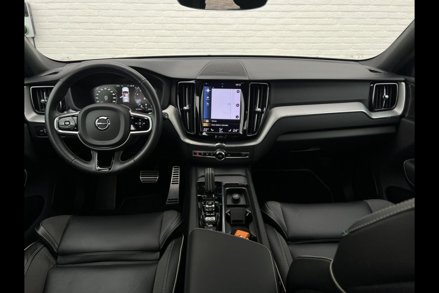 Volvo XC60 2.0 B4 R-Design | Pano | CarPlay | Camera | LED | DAB+ | 19 inch