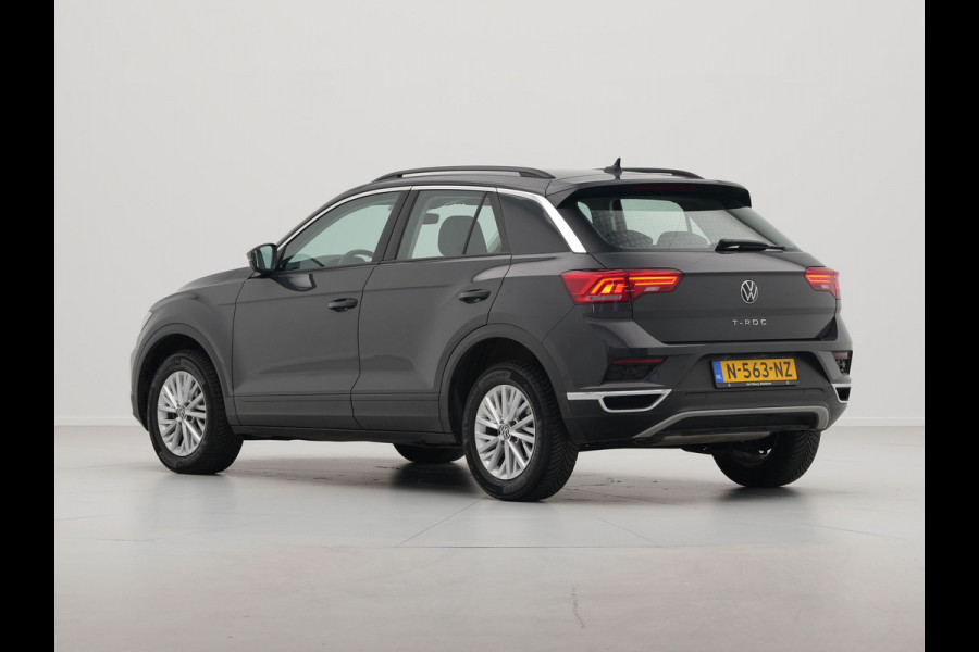 Volkswagen T-Roc 1.0 TSI Style Navi via App Pdc Acc AllSeason banden 168