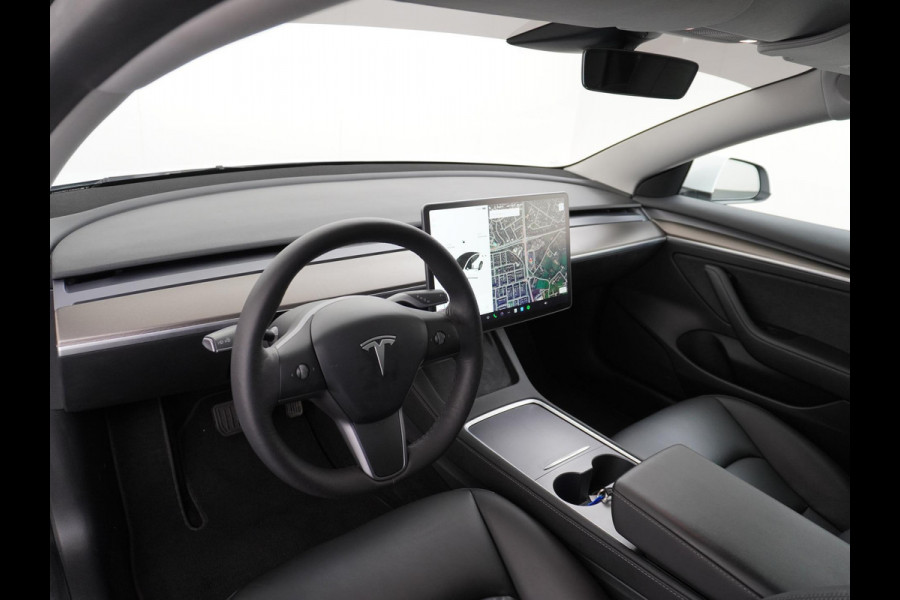 Tesla Model 3 Standard RWD Plus 60 kWh | ELEK. KOFFER | LEDER | AUTOPILOT