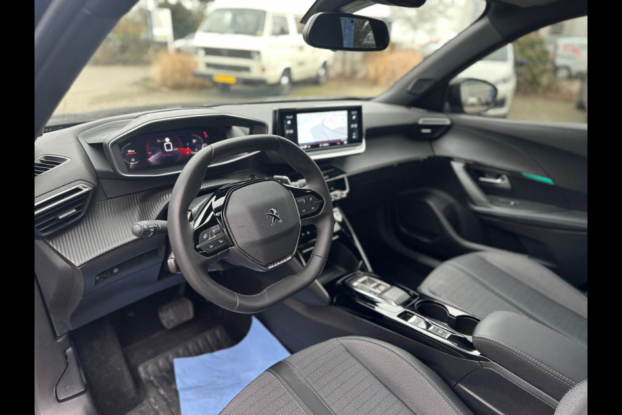 Peugeot 2008 1.2 PureTech Allure Pack Automaat (BOVAG/RIJKLAAR)