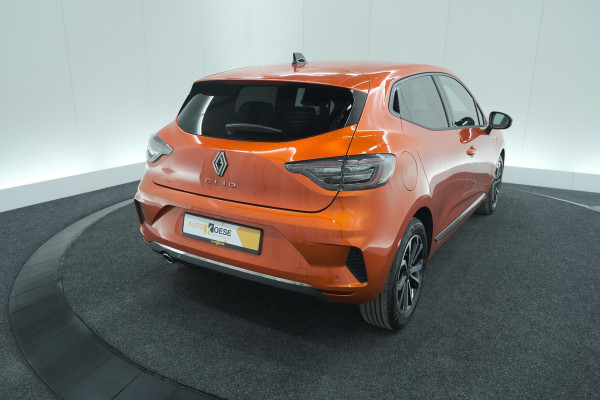 Renault Clio TCe 90 GPF Techno | Camera | Pack Winter | Navigatie | Apple Carplay | Parkeersensoren