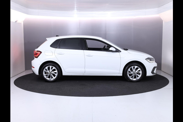 Volkswagen Polo 1.0 TSI Style 110 pk Automaat (DSG) | Navigatie via App | Parkeersensoren (Park assist) | Adaptieve cruise control | Autom. airco | Stoelverwarming | Matrix LED koplampen |