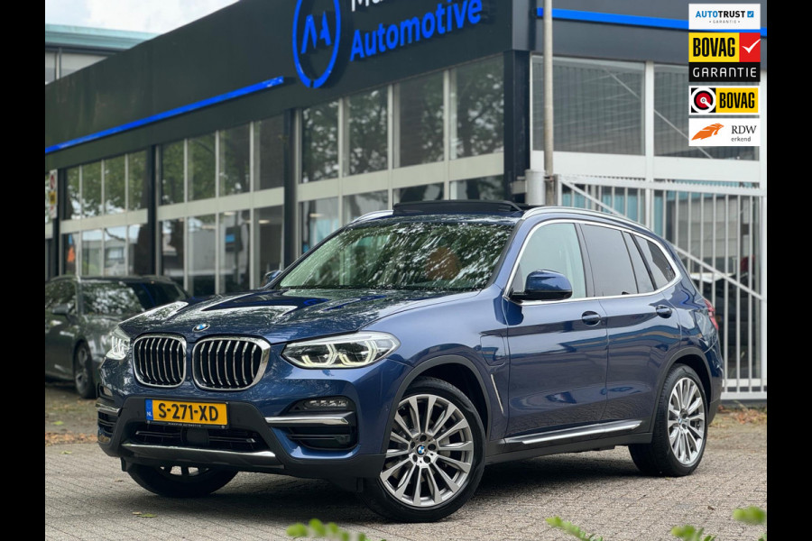 BMW X3 XDrive30e eDrive Panorama Adaptive cruise Digitaldash 360 cam Plug-in Hyb Sfeerverlichting Nieuwstaat Voloptie Stuurverwarm