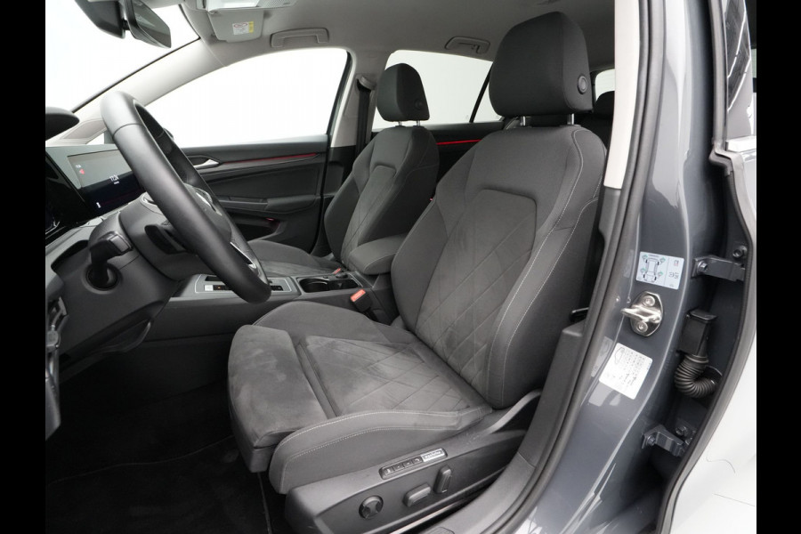 Volkswagen Golf 1.4 eHybrid 204pk Style Navigatie Camera Side Assist iQ Light Demo RV