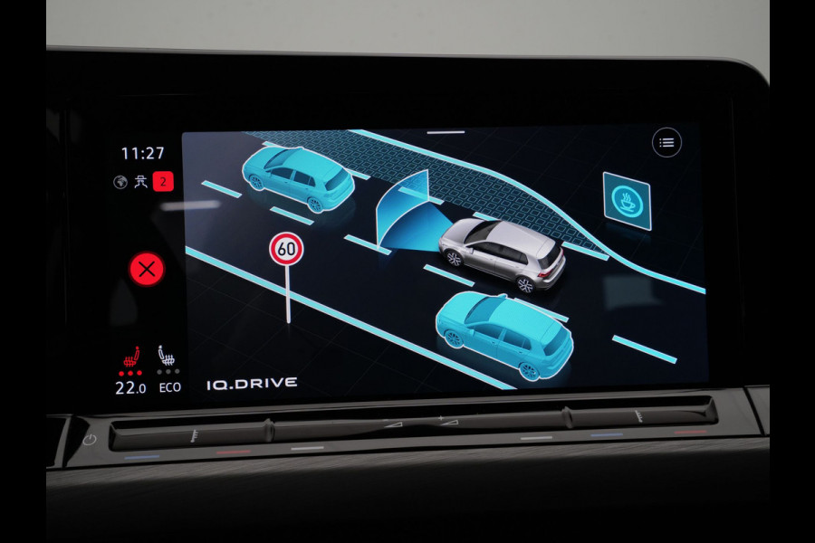 Volkswagen Golf 1.4 eHybrid 204pk Style Navigatie Camera Side Assist iQ Light Demo RV