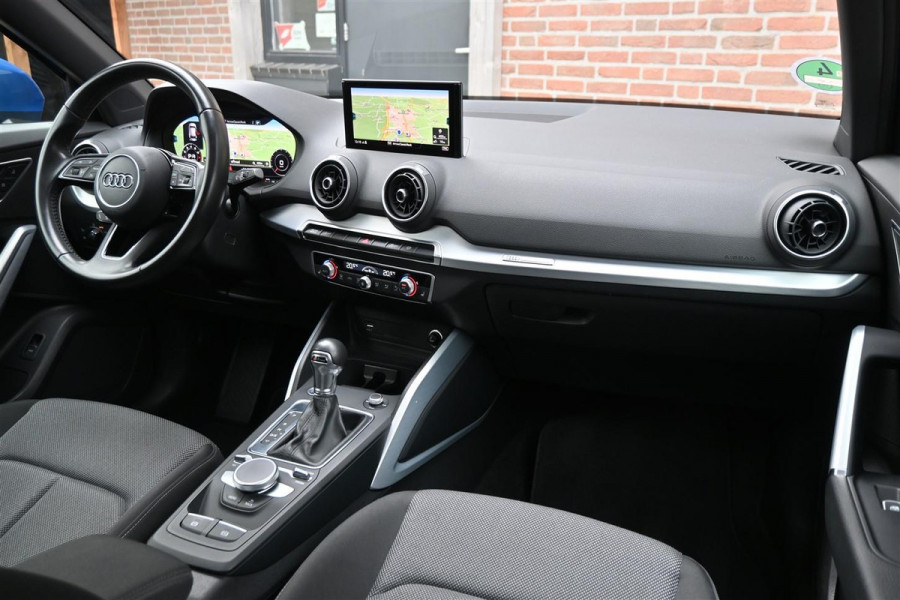 Audi Q2 1.4 TFSI CoD S-LINE BlackPack Pano Virtual Trekhaak Carplay '17