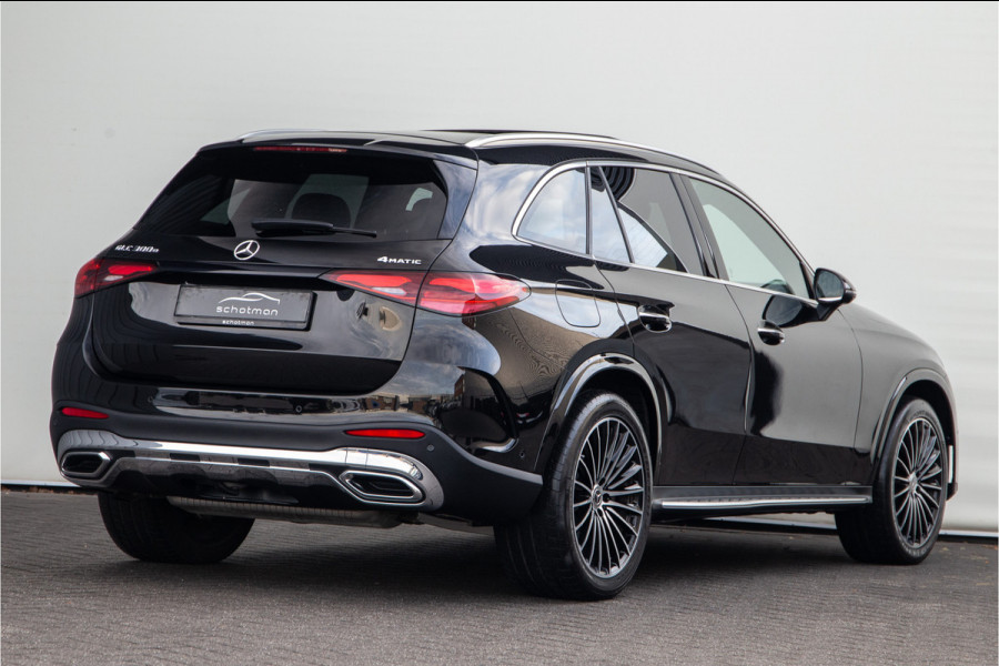 Mercedes-Benz GLC 300e 4MATIC AMG Premium Plus, Pano, Luchtvering, Achterasbesturing, Head-up Vol