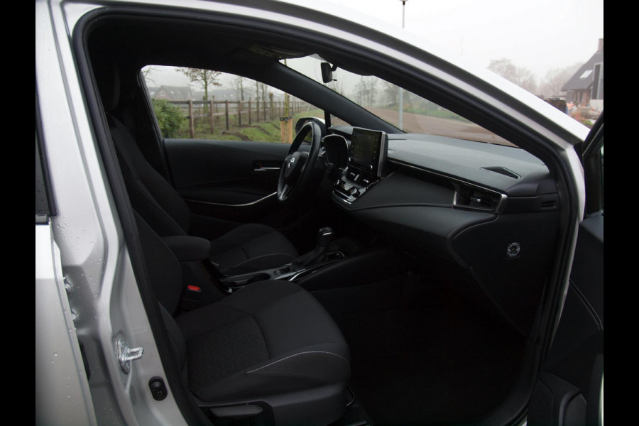 Toyota Corolla Touring Sports 1.8 Hybrid Business | Camera | Apple Carplay | Cruise Control | Dealeronderhouden |