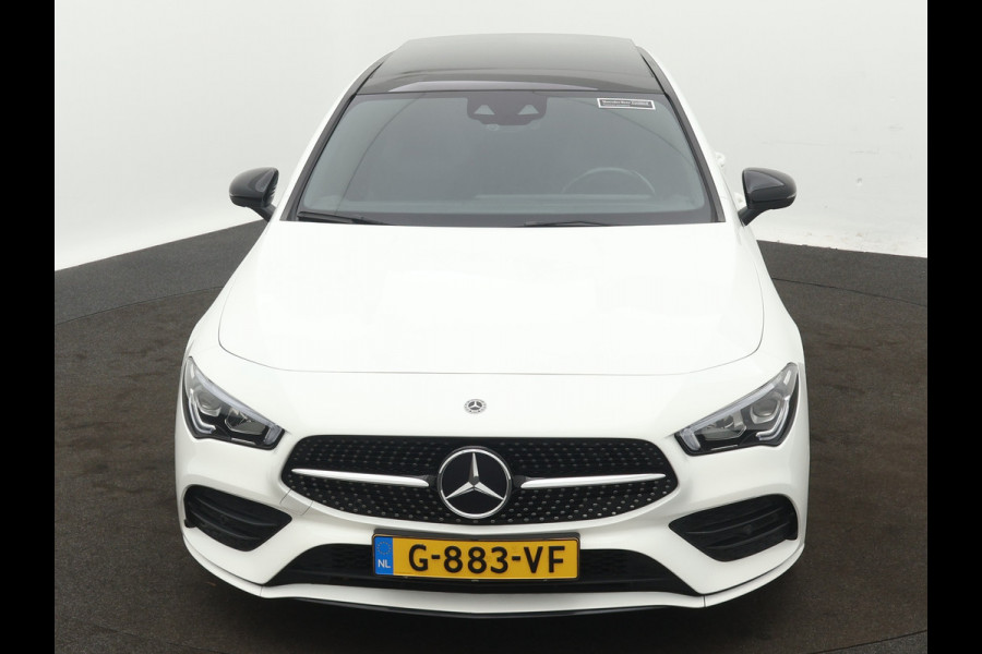 Mercedes-Benz CLA-Klasse Shooting Brake 180 Advantage | AMG-Styling | Achteruitrijcamera | Panoramadak | Lichtmetalen velgen | Trekhaak | Parking support | Navigatie | Inclusief 24 maanden MB Certified garantie voor Europa.