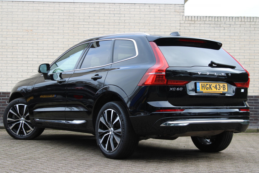 Volvo XC60 2.0 T6 Plug-in hybrid AWD Core Bright | Panoramadak | Trekhaak | Leder | Memory