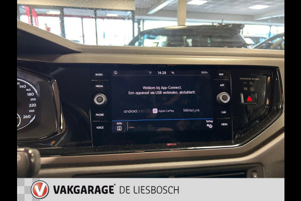 Volkswagen Polo 1.0 TSI Comfortline,navi,apple carplay,adative cruise,pdc,orig ned