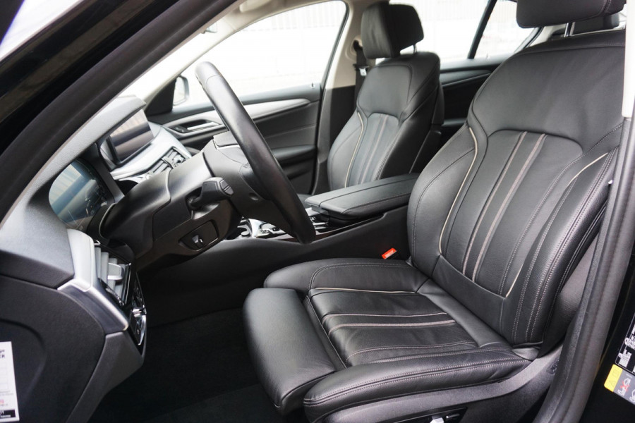 BMW 5 Serie 530e Business Edition Plus/Laser LED/Leer/ Comfortstoelen/Origineel Nederlands.