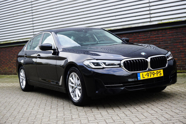 BMW 5 Serie 530e Business Edition Plus/Laser LED/Leer/ Comfortstoelen/Origineel Nederlands.