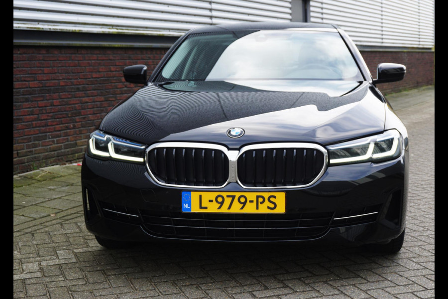 BMW 5 Serie 530e Business Edition Plus/Laser LED/Leer/ Comfortstoelen/Origineel Nederlands.