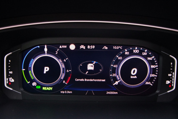 Volkswagen Tiguan 1.4 TSI 245 PK eHybrid R-Line BNS PHEV, Panoramadak, Trekhaak, IQ-Light, DCC, Adaptieve Cruise Control
