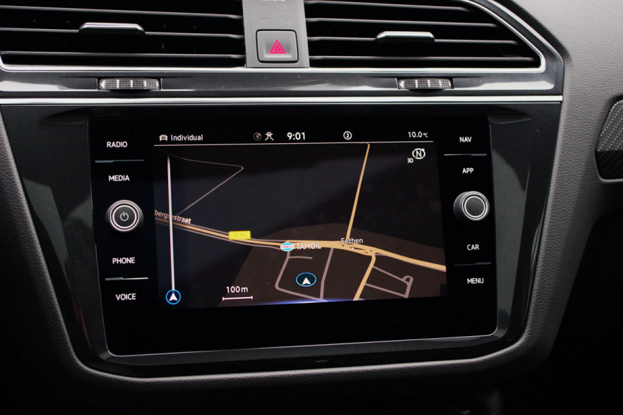 Volkswagen Tiguan 1.4 TSI 245 PK eHybrid R-Line BNS PHEV, Panoramadak, Trekhaak, IQ-Light, DCC, Adaptieve Cruise Control
