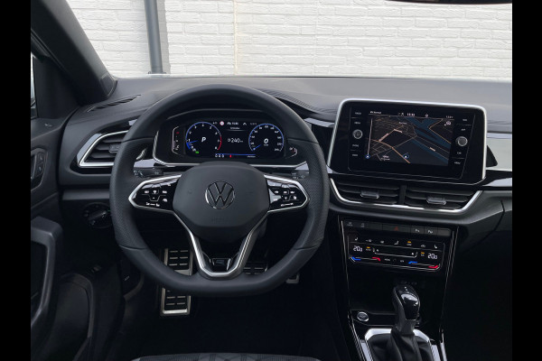 Volkswagen T-Roc 1.5 TSI R-Line | CarPlay | Camera | ACC | IQ Light | Dodehoek | 18 inch