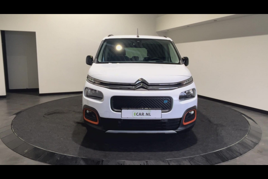 Citroën E-Berlingo Shine 50 kWh | 7 PERSOONS! | 11 kw 3-fase lader | Park assist pakket |   SoH (batterijcheck) 100 % score!