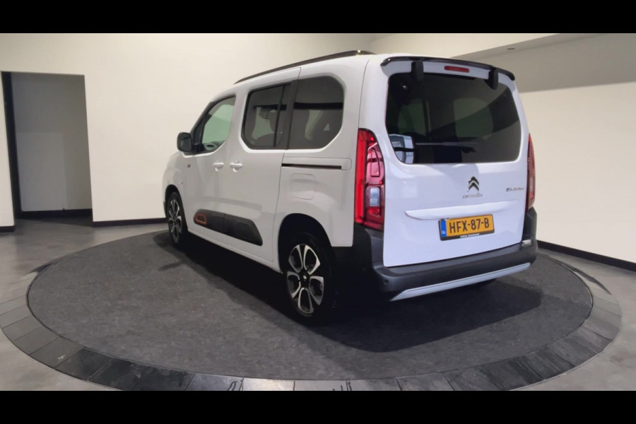 Citroën E-Berlingo Shine 50 kWh | 7 PERSOONS! | 11 kw 3-fase lader | Park assist pakket |   SoH (batterijcheck) 100 % score!