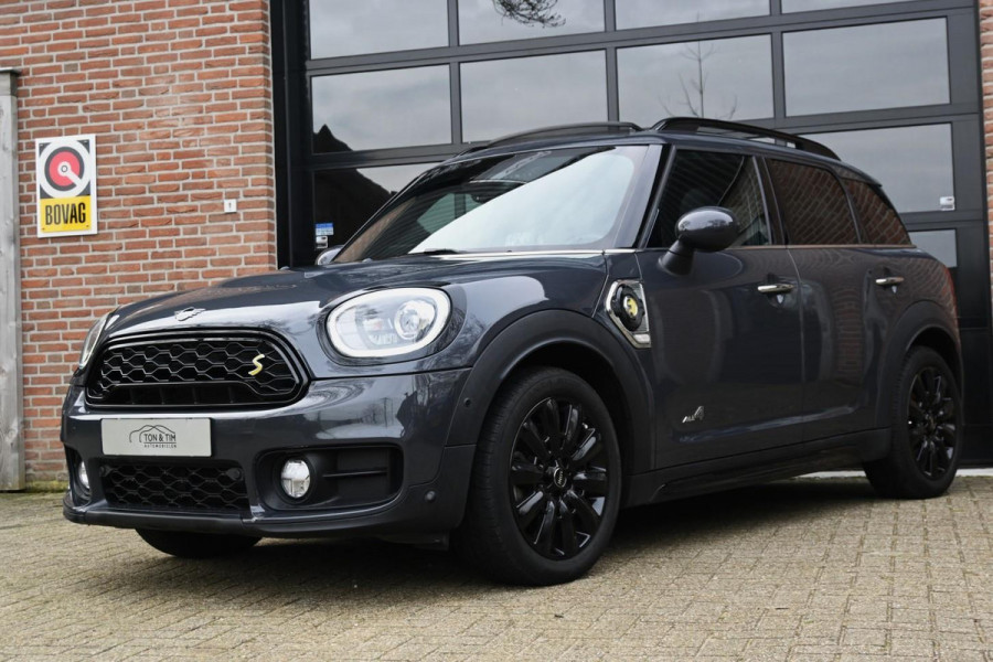 MINI Countryman 2.0 Cooper S E ALL4 BlackPack Pano Leder ´19