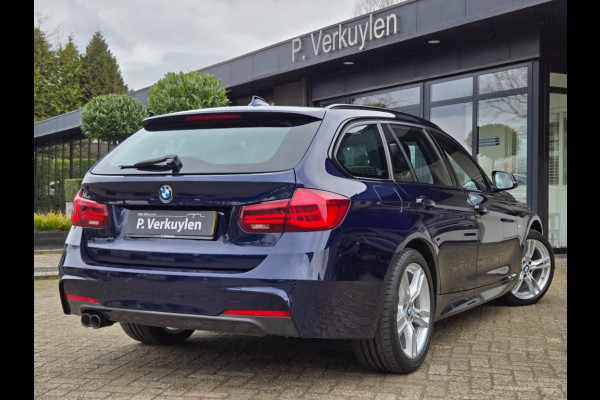 BMW 3-serie 320I XDRIVE M SPORT I LEDER I PANORAMA I NAVIGATIE PROFF. I