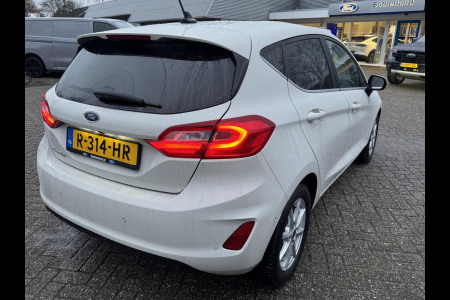 Ford Fiesta 1.0 EcoBoost Titanium 100pk Achteruitrijcamera | Adaptieve Cruise | Navigatie | Matrix LED Koplampen | Winterpack