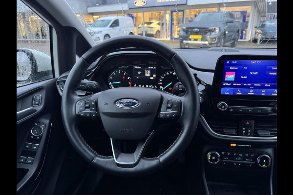 Ford Fiesta 1.0 EcoBoost Titanium 100pk Achteruitrijcamera | Adaptieve Cruise | Navigatie | Matrix LED Koplampen | Winterpack