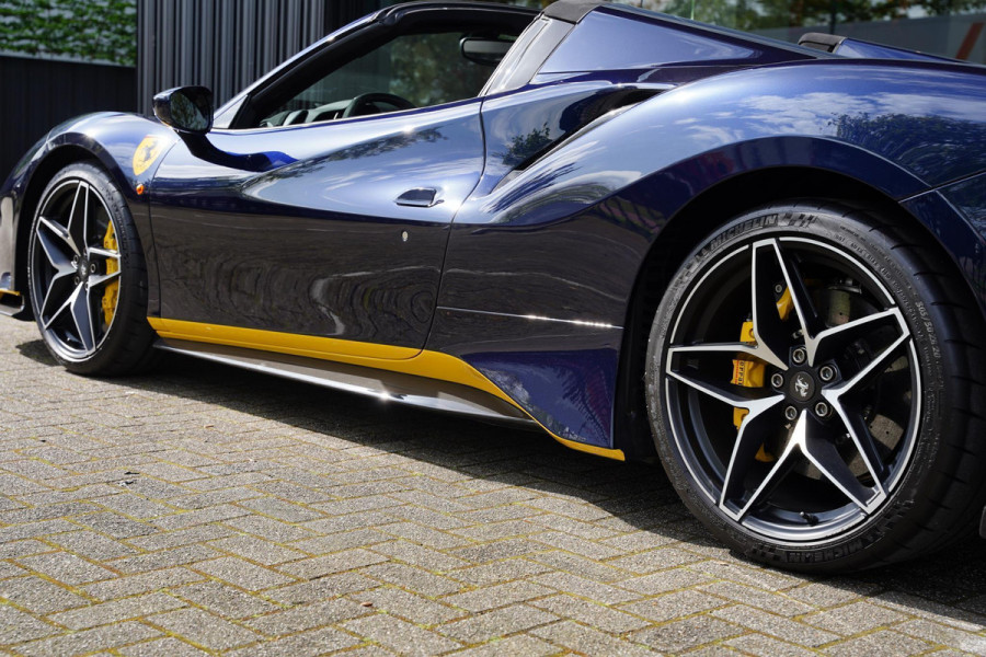 Ferrari 488 3.9 Pista HELE Spider Tailor Made