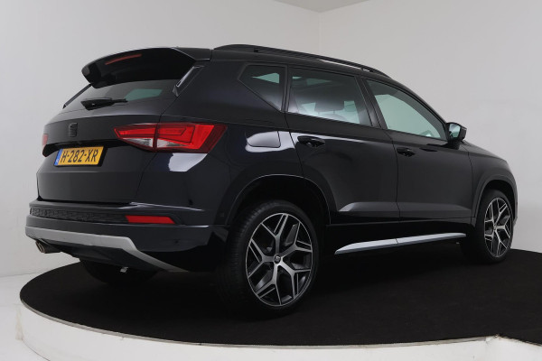 Seat Ateca 1.5 TSI FR Business Intense (PANORAMADAK, ACHTERUITRIJCAMERA, STOELVERWARMING, LEER, PARKEERSENSOREN, GOED ONDERHOUDEN)