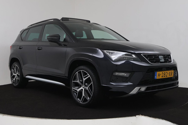 Seat Ateca 1.5 TSI FR Business Intense (PANORAMADAK, ACHTERUITRIJCAMERA, STOELVERWARMING, LEER, PARKEERSENSOREN, GOED ONDERHOUDEN)