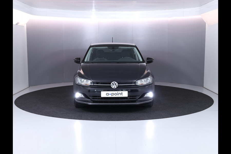 Volkswagen Polo 1.0 TSI Highline 95pk 5bak| Navi| 16'LM-velgen| extra getint glas| Camera