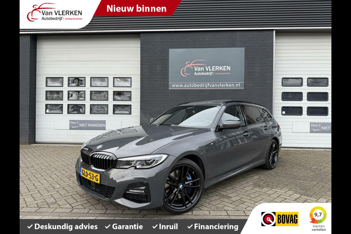 BMW 3 Serie Touring 330e xDrive M-Sport LAZER PANORAMADAK LEER