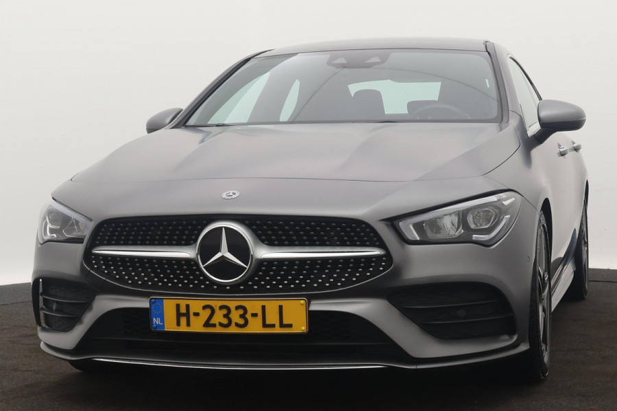 Mercedes-Benz CLA-Klasse 200 Business Solution AMG !!!AANBIEDING!!! (NL-auto, Pano, Sfeerverlichting, Navi, Camera, StoelV, Etc)