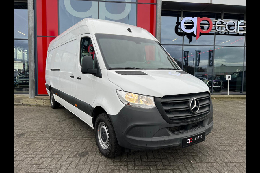 Mercedes-Benz Sprinter 317 1.9 CDI L3H2 RWD Functional