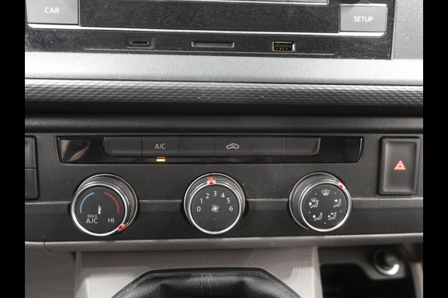 Volkswagen Transporter 110pk L2H1 T6.1 Airco Leder Radio Bluetooth Achterklep Euro6