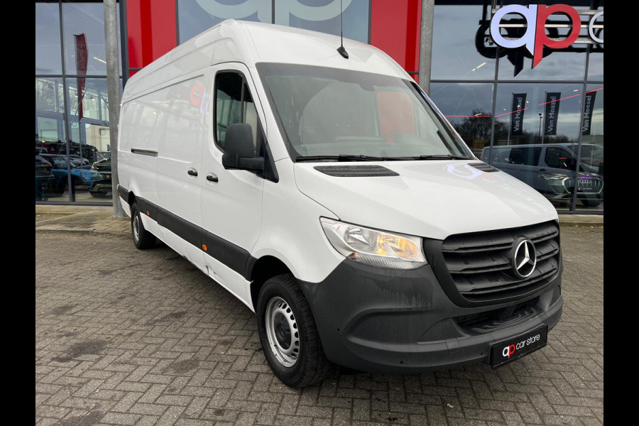 Mercedes-Benz Sprinter 317 1.9 CDI L3H2 RWD Functional