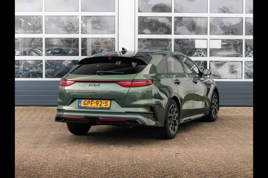 Kia ProCeed 1.5 T-GDi GT-Line | Automaat - Zwarte wrap logo's en meer.