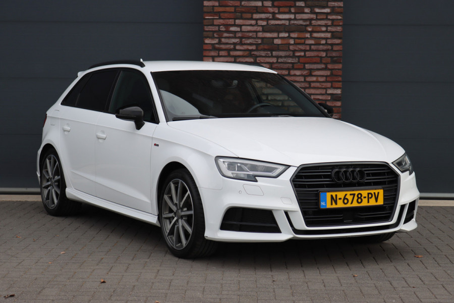 Audi A3 Sportback 1.5 TFSI CoD Sport S Line Edition Aut7 | MMI Navigatie Plus | Stoelverwarming | Audi Virtual Cockpit | LED | Cruise Control | Optiekpakket Zwart | Audi Sound System |